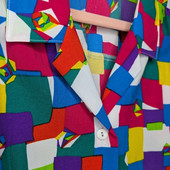 Rubik’s Cube Print Button-Up Shirt | Retro Gamer Colorblock Blouse Size M/L - Picture 5 of 9